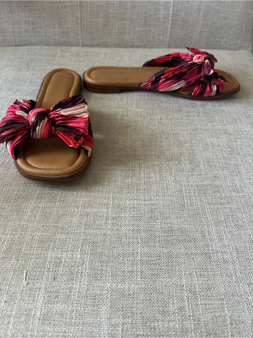 Kensie Multi Pink/Red Knot-Top Summer Resortwear Slide Sandals, Womens 7